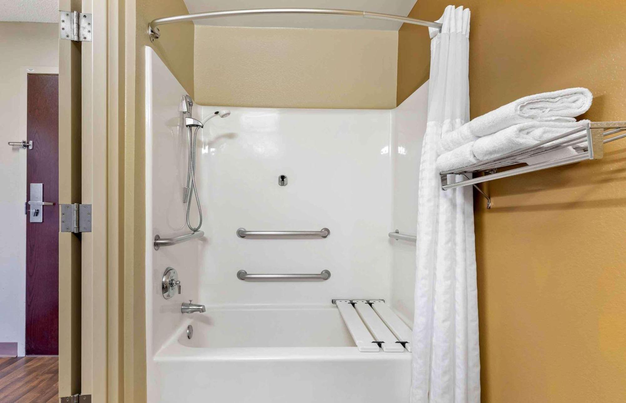 Extended Stay America Suites - Cleveland - Great Northern Mall North Olmsted Exterior foto