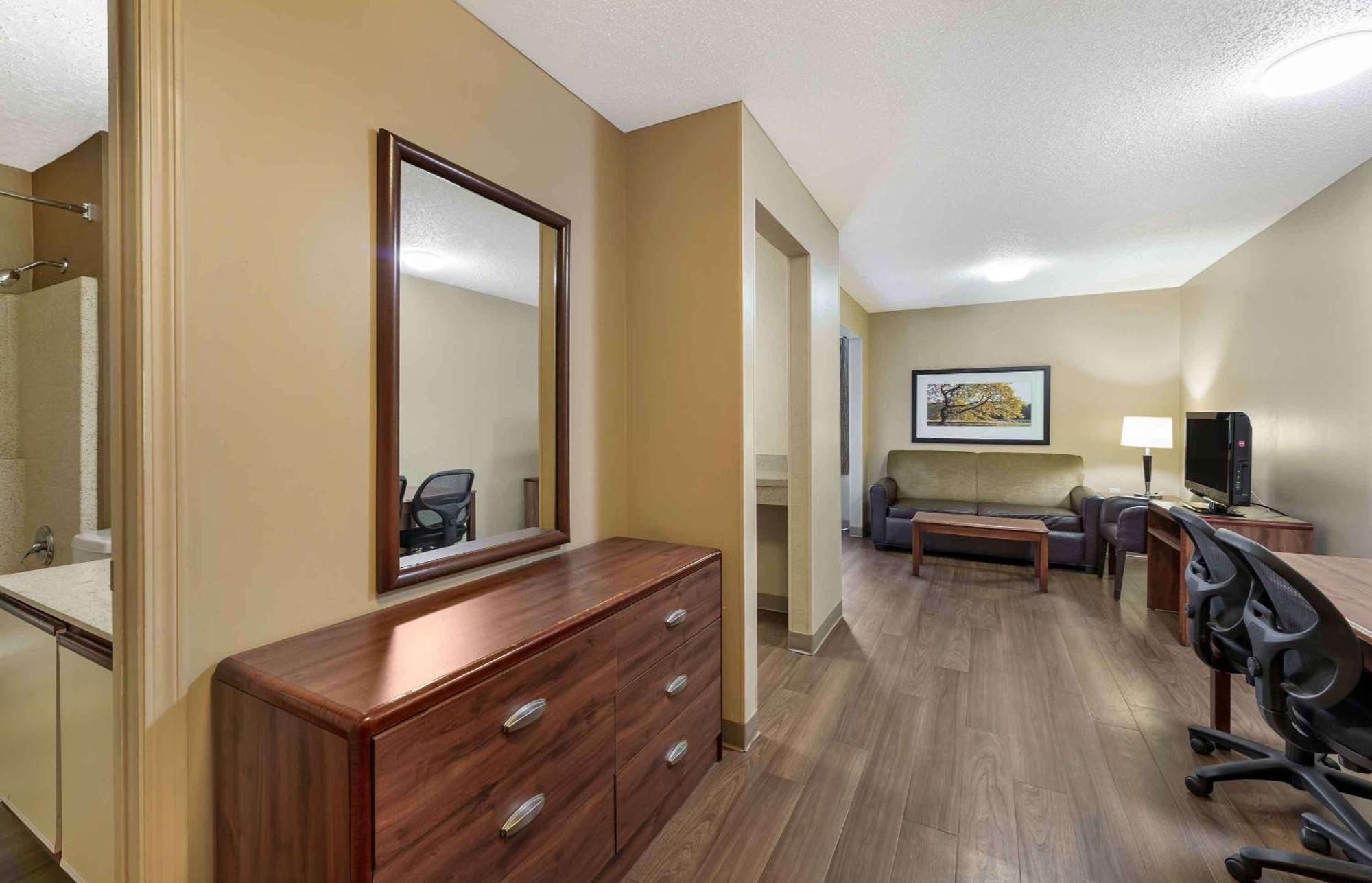 Extended Stay America Suites - Cleveland - Great Northern Mall North Olmsted Exterior foto